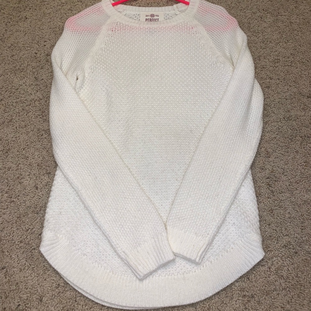 White pullover sweater